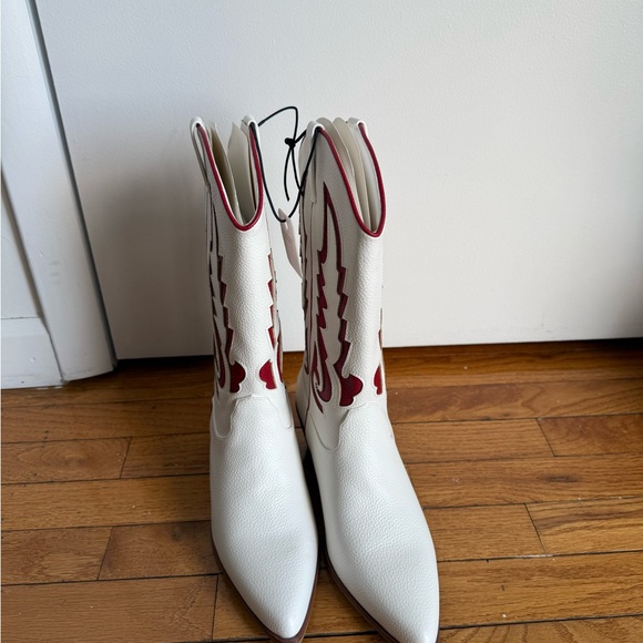 Altar'd State White and Red Heeled Boots - Picture 4 of 6